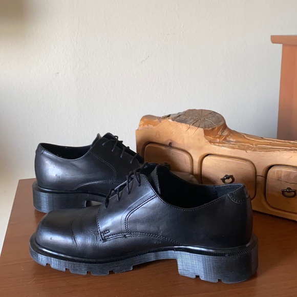 Dr. Martens Shoes - Vintage Made In England Dr. Martens Mono Lug Sole Oxfords Size US 7